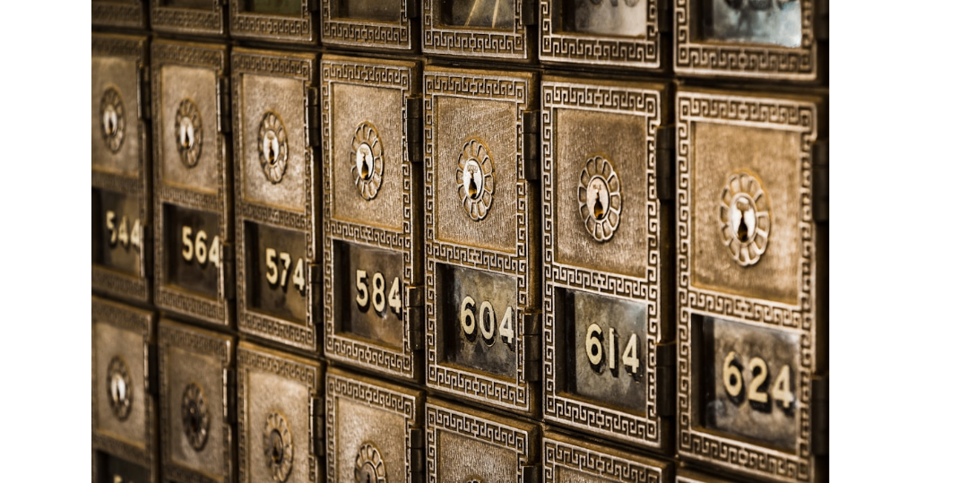 Copertina 💬 “Meglio tenerli lì, non si sa mai…”